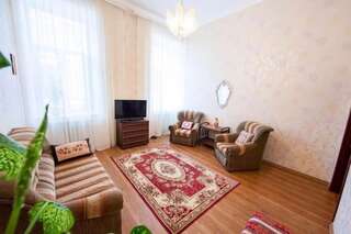 Апартаменты Apartment in Most Historic Upscale Neighborhood Киев Апартаменты с 1 спальней-20