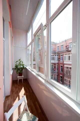 Апартаменты Apartment in Most Historic Upscale Neighborhood Киев Апартаменты с 1 спальней-26