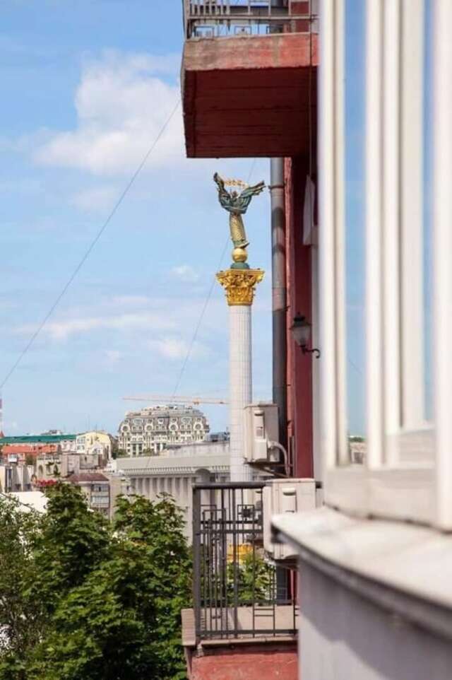 Апартаменты Apartment in Most Historic Upscale Neighborhood Киев-17