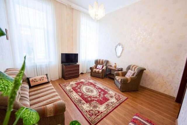 Апартаменты Apartment in Most Historic Upscale Neighborhood Киев-22