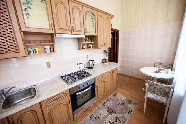 Апартаменты Apartment in Most Historic Upscale Neighborhood Киев-24